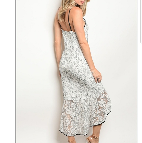 💦WHITE BLACK DRESS - Picture 3 of 4